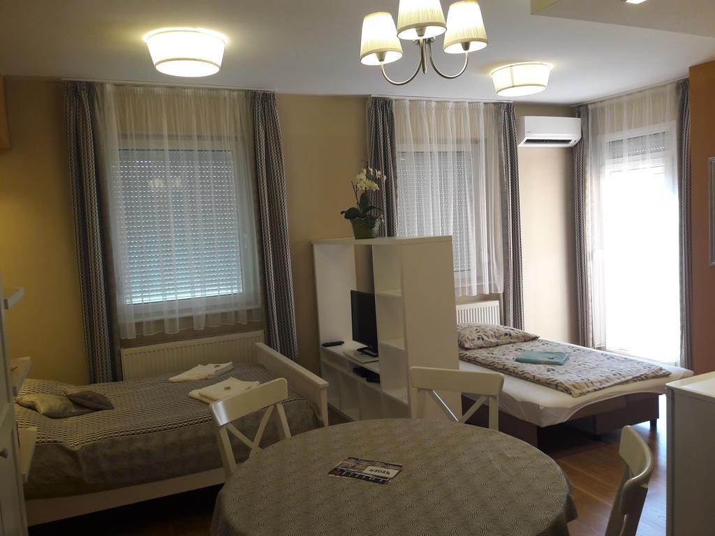 Orchidea Apartman Eger Extérieur photo